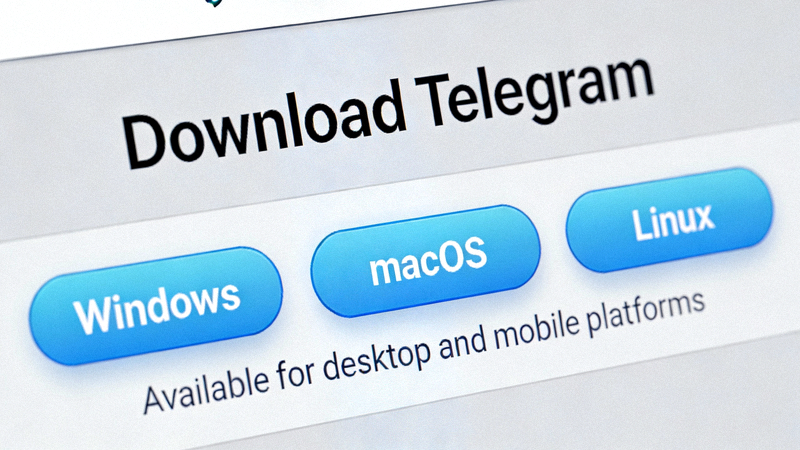 Telegram官方网站下载页面截图，显示Windows、macOS和Linux版本选择按钮